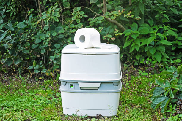 Best Best portable toilet rental  in Decatur, MI